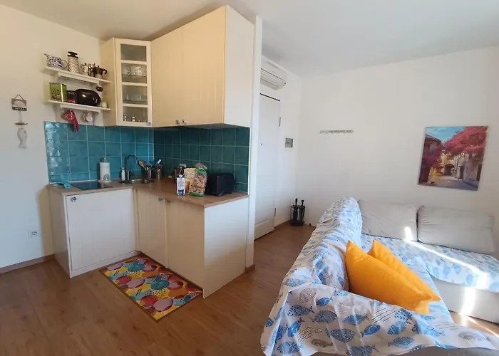 Civico1280 * 카마이오레