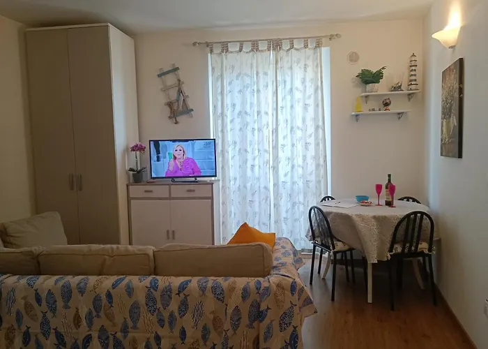 Civico1280 * 카마이오레